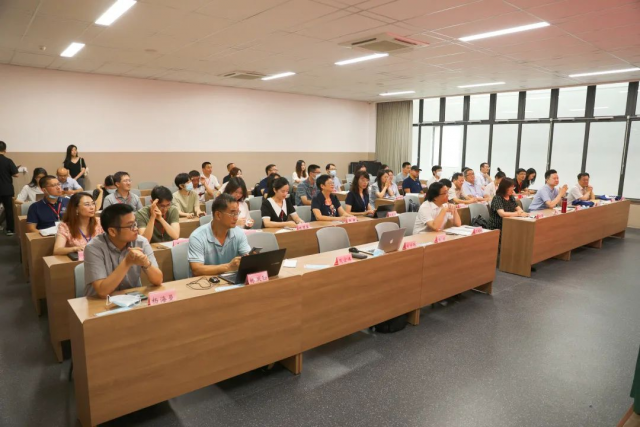 “海外侨胞在中国共产党百年历史中的贡献与作用”研讨会在温州举行