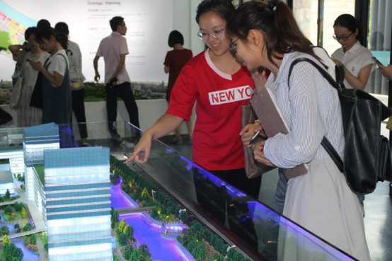 说明: //wztv.66wz.com/pic/003/005/073/00300507389_ebde48ed.png