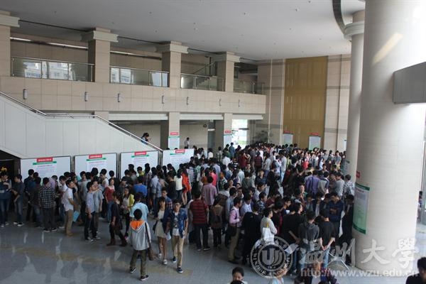 萧山重点企业专场招聘会现场